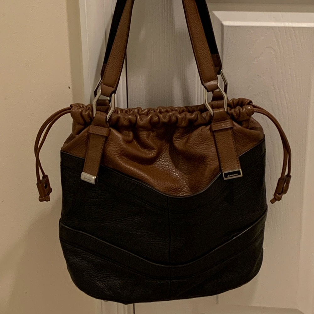 Two-tones hobo bag